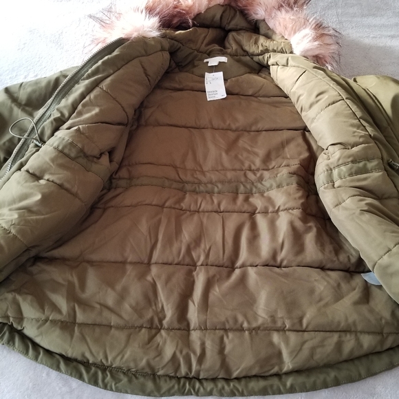 ⭐HP⭐H&M Khaki Green Padded Parka with Faux Fur Hood Trim NWT - Picture 4 of 16